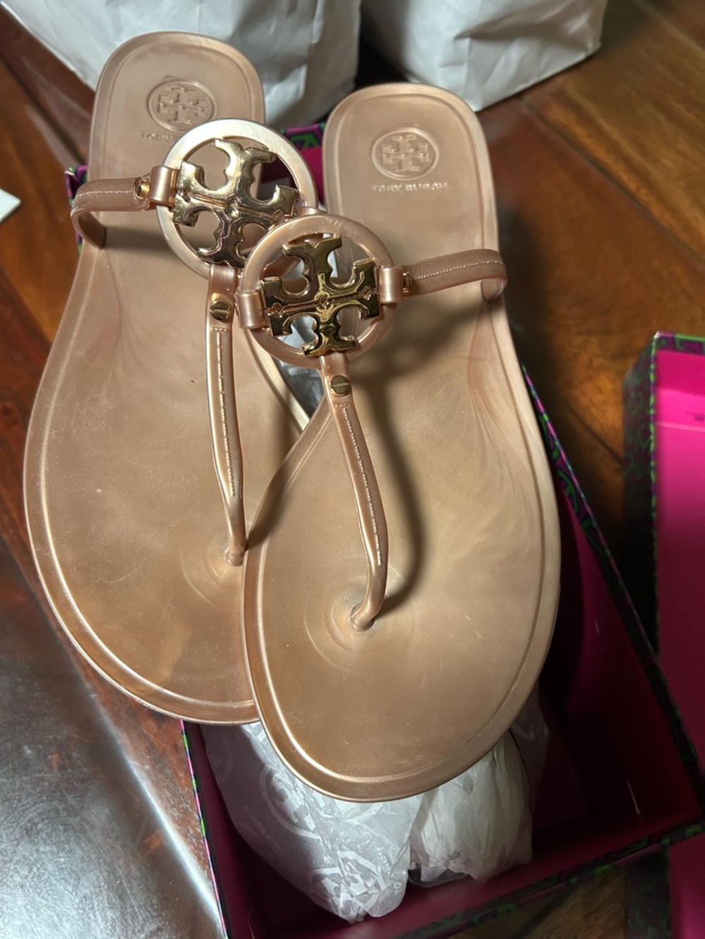 Tory Burch Metallic Tan Logo Thong Sandals with Gold Medallion - Picture 4 of 4